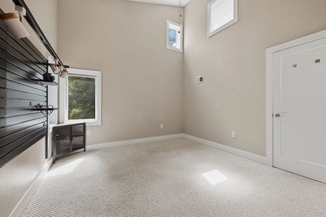 30 Saint Martin Street, Fitchburg, MA 01420