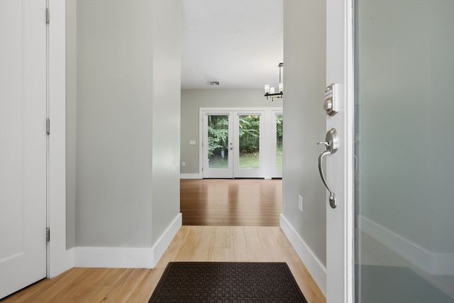 30 Saint Martin Street, Fitchburg, MA 01420