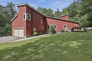 30 Saint Martin Street, Fitchburg, MA 01420