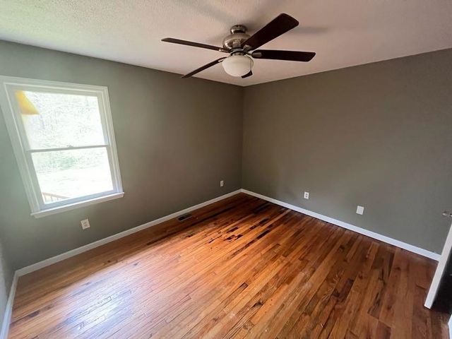 311 Coach Hill Dr, Gaffney, SC 29340