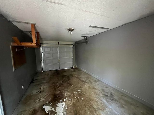 311 Coach Hill Dr, Gaffney, SC 29340
