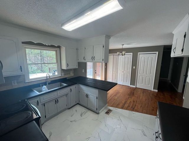 311 Coach Hill Dr, Gaffney, SC 29340