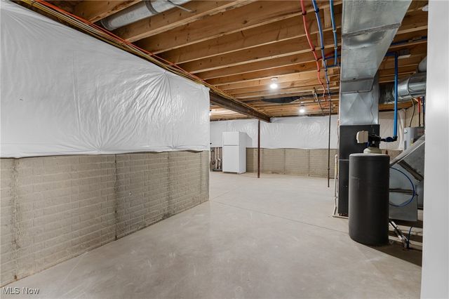 10400 Maryland Street, Aurora, OH 44202