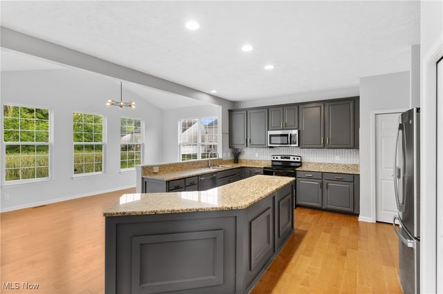 10400 Maryland Street, Aurora, OH 44202