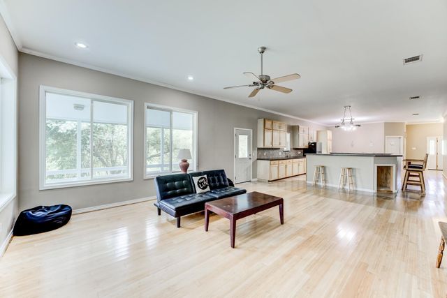 131 Canary Lane, Coldspring, TX 77331