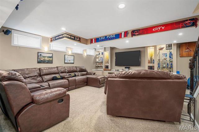 103 Mackintosh Lane, O'fallon, MO 63368