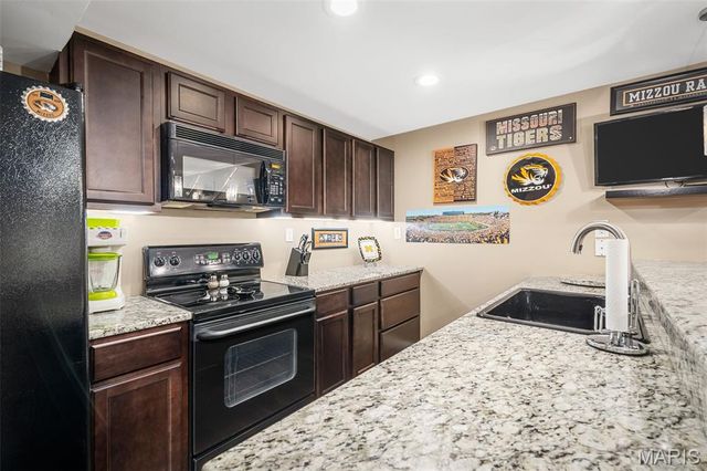 103 Mackintosh Lane, O'fallon, MO 63368