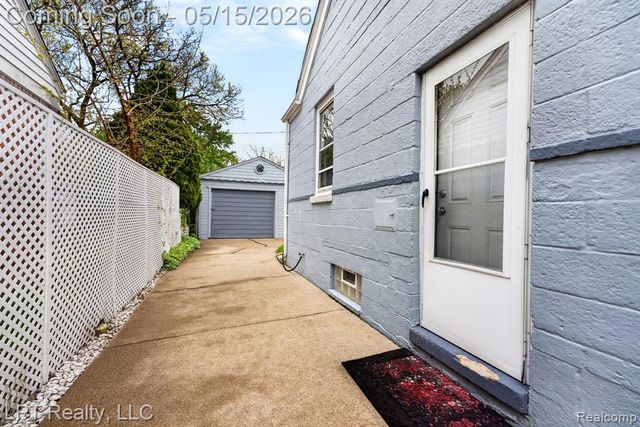 23059 Audette Street, Dearborn, MI 48124
