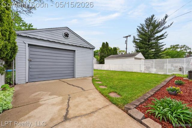 23059 Audette Street, Dearborn, MI 48124