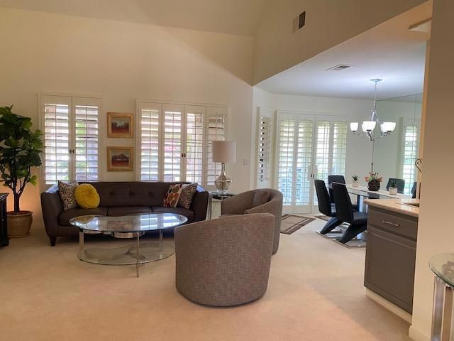 107 Avellino Circle, Palm Desert, CA 92211