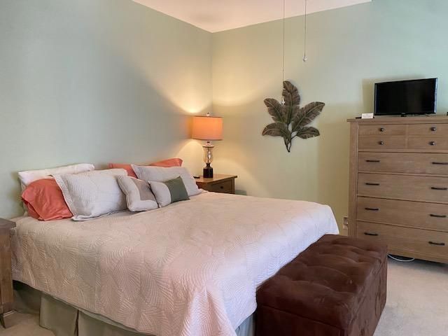 107 Avellino Circle, Palm Desert, CA 92211