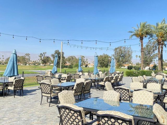 107 Avellino Circle, Palm Desert, CA 92211