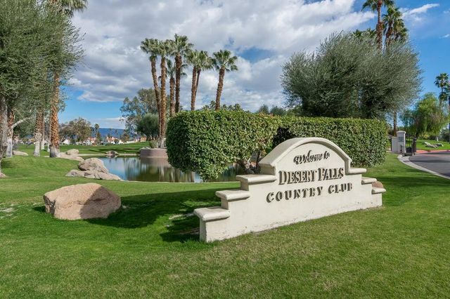 107 Avellino Circle, Palm Desert, CA 92211