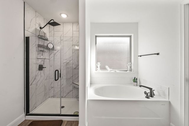 412 NW 62nd Avenue, Bentonville, AR 72713