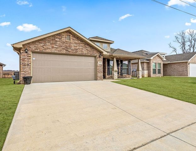 412 NW 62nd Avenue, Bentonville, AR 72713