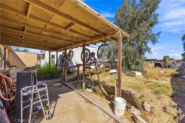9833 E Avenue S8, Littlerock, CA 93543