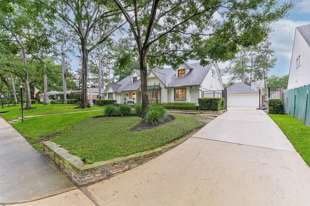 10015 Lynbrook Drive, Houston, TX 77042