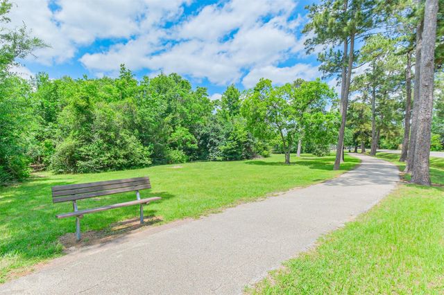 10015 Lynbrook Drive, Houston, TX 77042