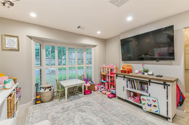 10015 Lynbrook Drive, Houston, TX 77042