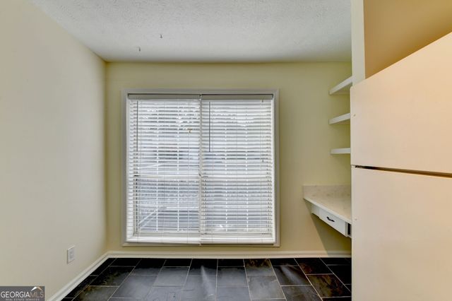 1305 Weatherstone Way NE, Atlanta, GA 30324