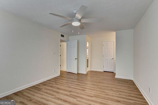 1305 Weatherstone Way NE, Atlanta, GA 30324