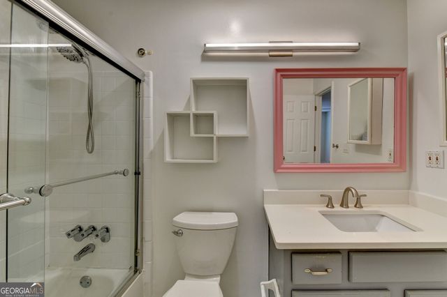 1305 Weatherstone Way NE, Atlanta, GA 30324