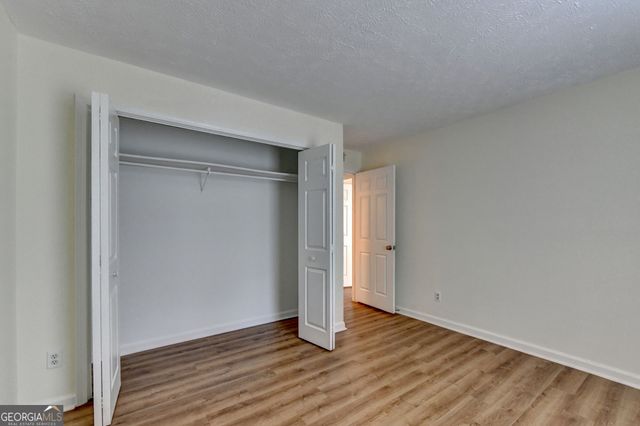 1305 Weatherstone Way NE, Atlanta, GA 30324