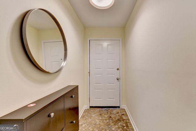 1305 Weatherstone Way NE, Atlanta, GA 30324