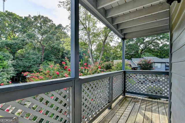 1305 Weatherstone Way NE, Atlanta, GA 30324