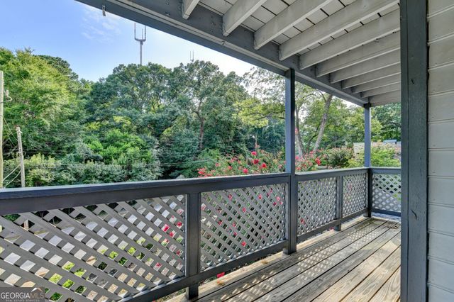 1305 Weatherstone Way NE, Atlanta, GA 30324
