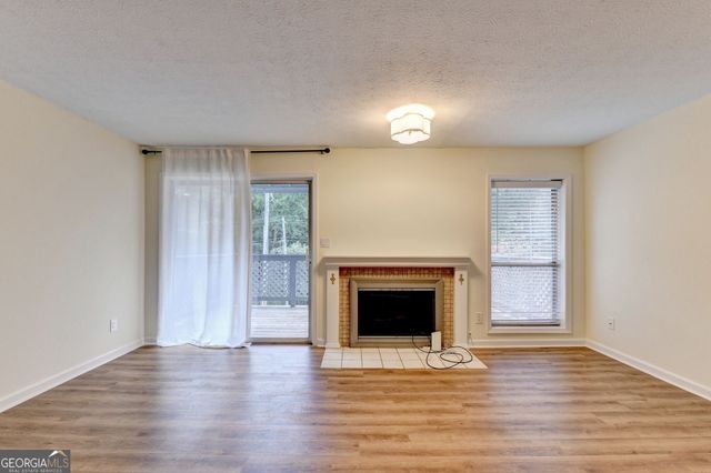 1305 Weatherstone Way NE, Atlanta, GA 30324