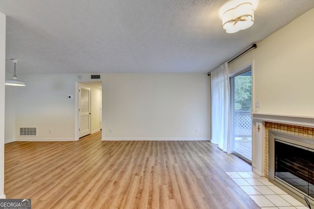 1305 Weatherstone Way NE, Atlanta, GA 30324