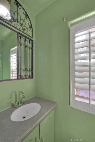 670 Burdick, Pomona, CA 91768