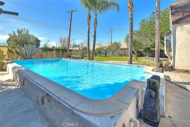 670 Burdick, Pomona, CA 91768