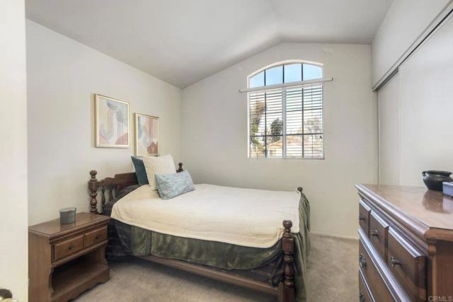 621 Paseo Rio, Vista, CA 92081