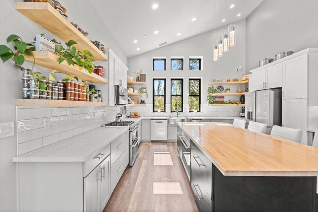 29115 Secret Town Rd, Colfax, CA 95713