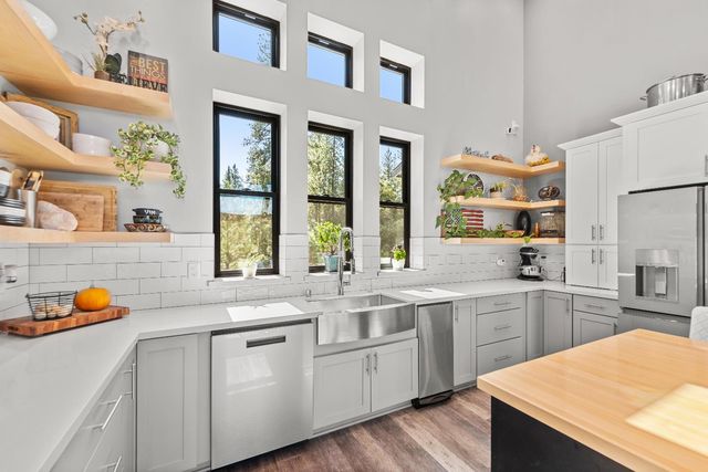 29115 Secret Town Rd, Colfax, CA 95713