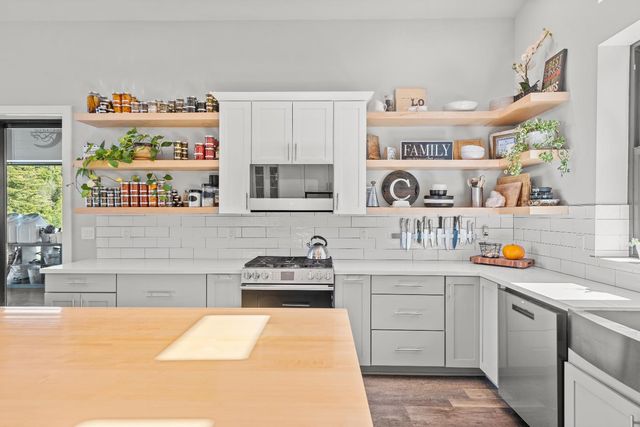 29115 Secret Town Rd, Colfax, CA 95713