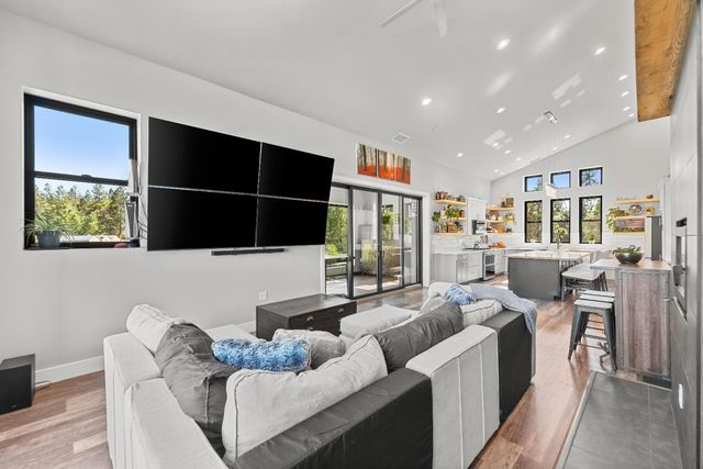 29115 Secret Town Rd, Colfax, CA 95713