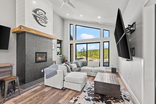 29115 Secret Town Rd, Colfax, CA 95713