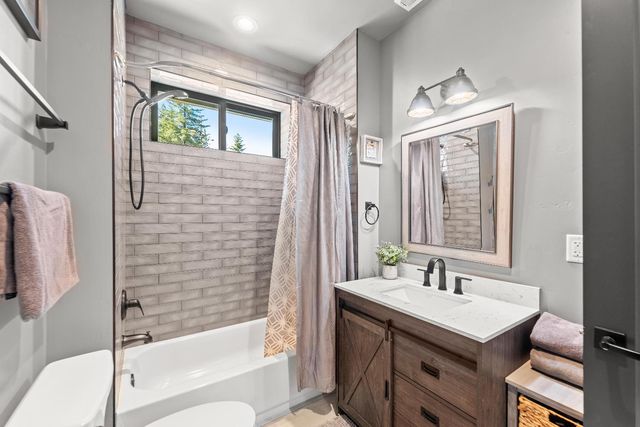 29115 Secret Town Rd, Colfax, CA 95713