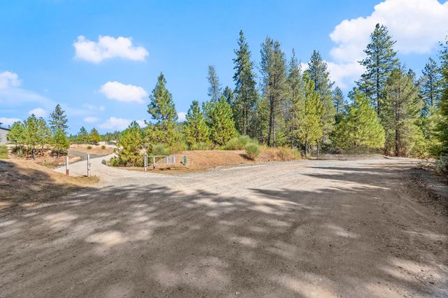 29115 Secret Town Rd, Colfax, CA 95713