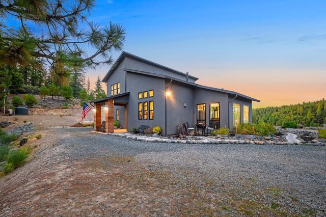29115 Secret Town Rd, Colfax, CA 95713