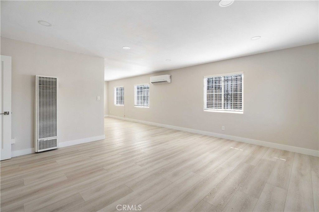 12506 S Mona, Compton, CA 90222