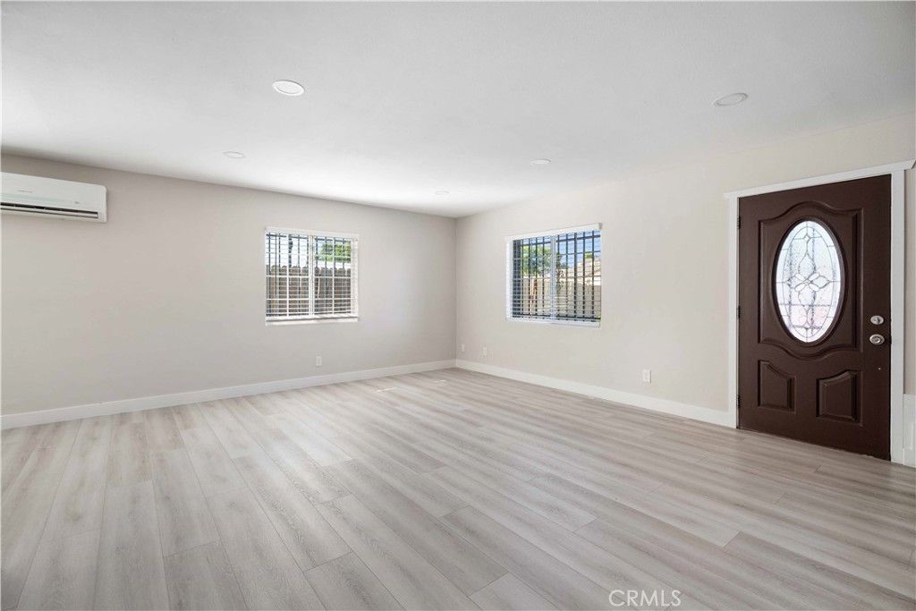 12506 S Mona, Compton, CA 90222 — photo 4