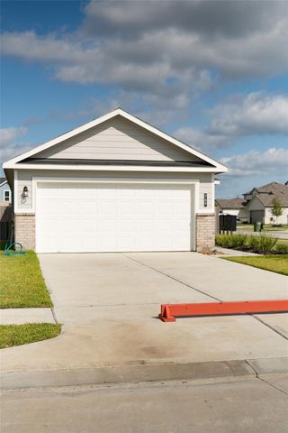 787 Westpointe Drive, Dayton, TX 77535