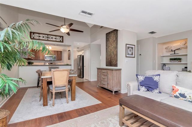 2983 W KNIGHTS AVENUE 3, Tampa, FL 33611