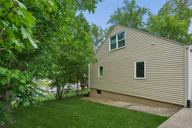 2906 Merle Hay Road, Des Moines, IA 50310
