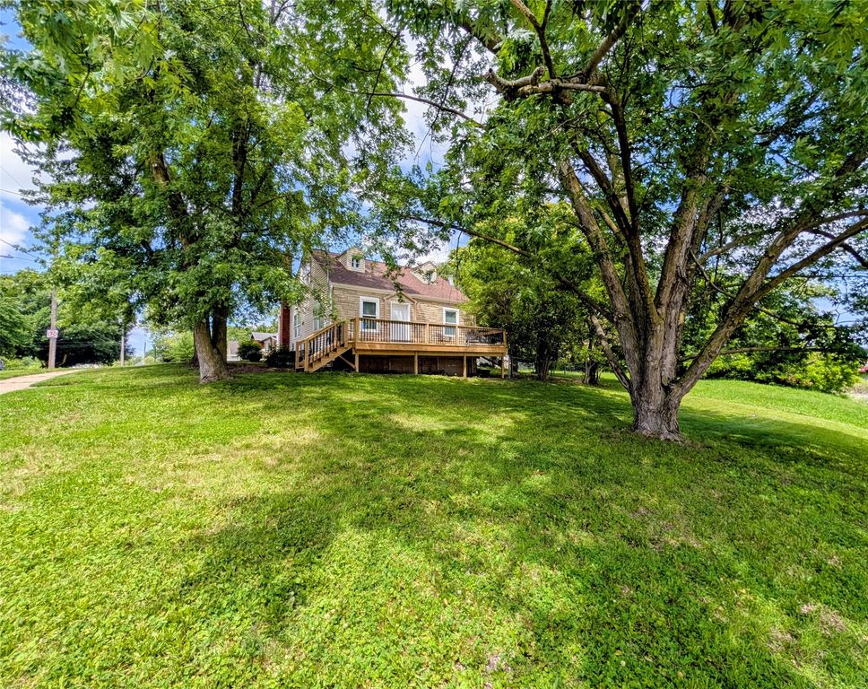 2906 Merle Hay Road, Des Moines, IA 50310