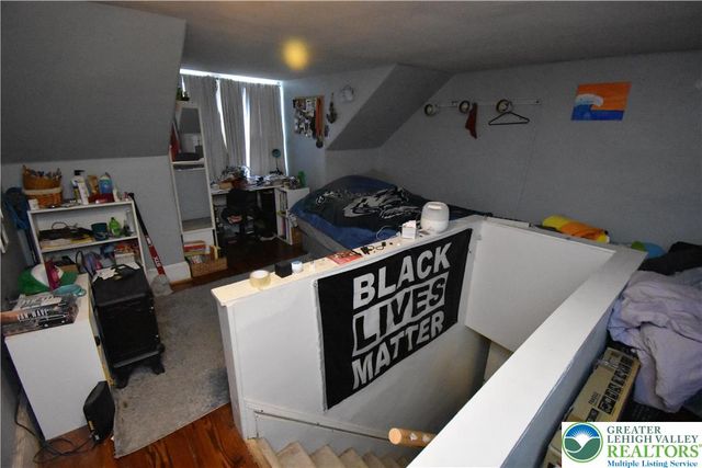 677 Sassafras Street, Easton, PA 18042